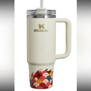 Stanley Lunar New Year LE Quencher H2.0 Flowstate 30Oz cream dragon
